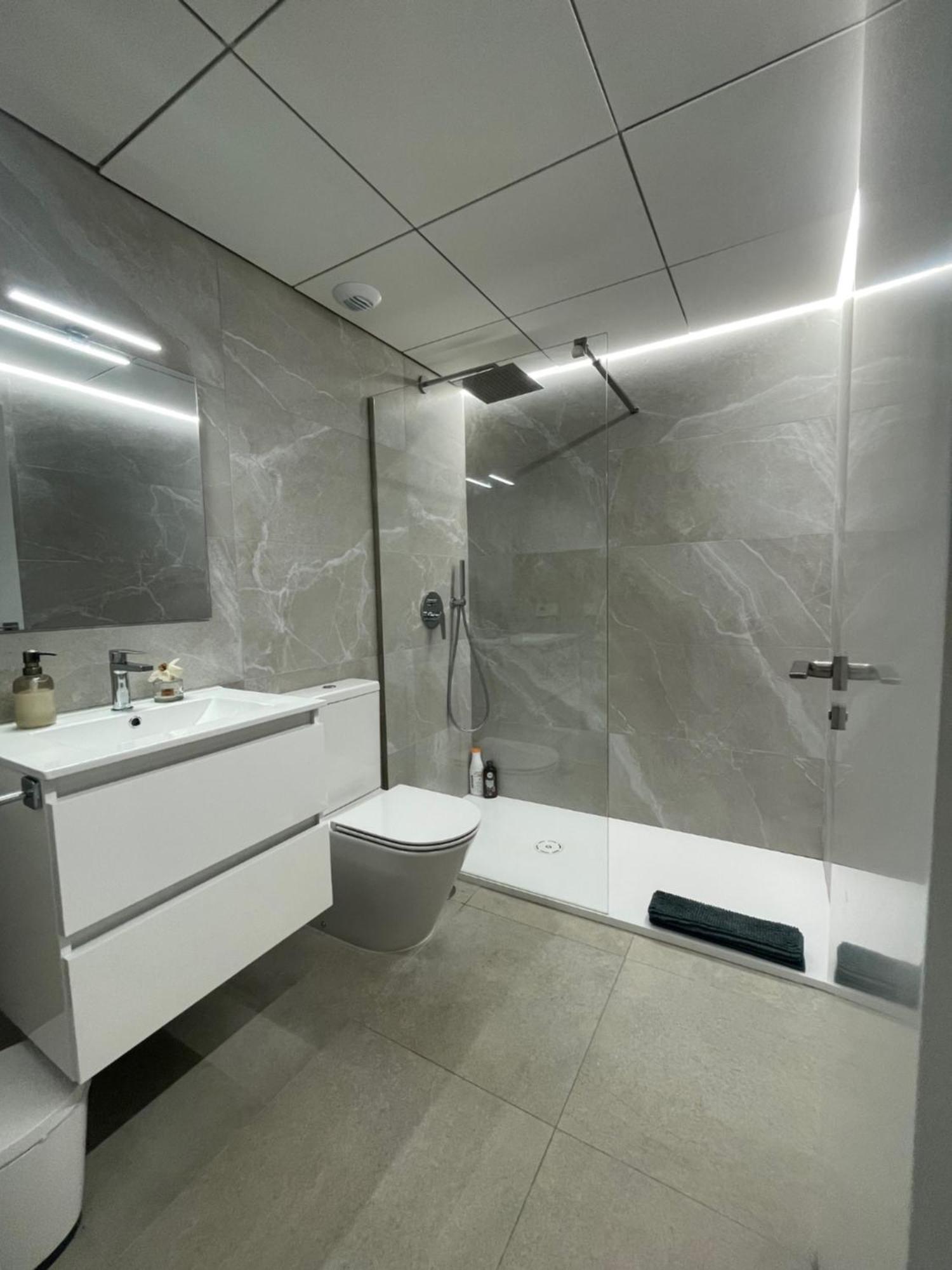 Iconic Alluba Alicante Luxury Bay 格兰阿利坎特 外观 照片