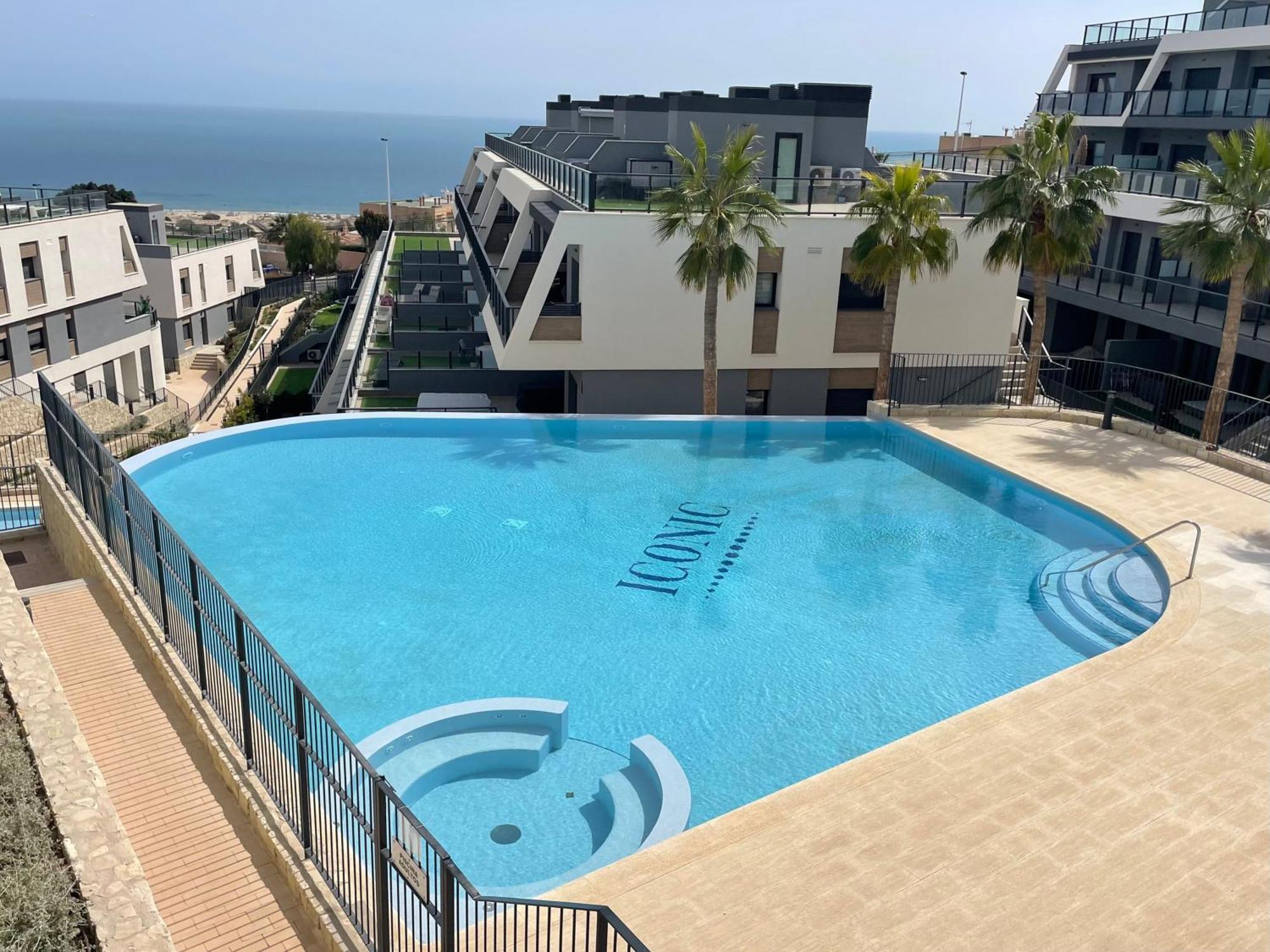 Iconic Alluba Alicante Luxury Bay 格兰阿利坎特 外观 照片